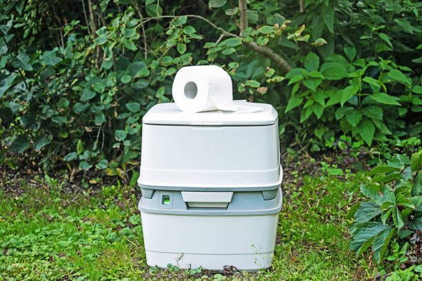 Portable Toilet Options We Offer in Lake Alfred, FL