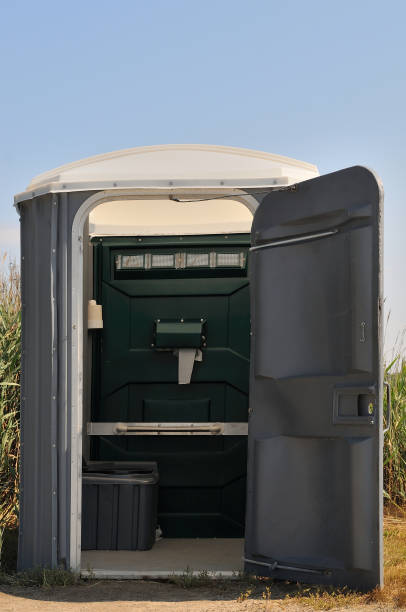 Best Emergency porta potty rental  in Lake Alfred, FL