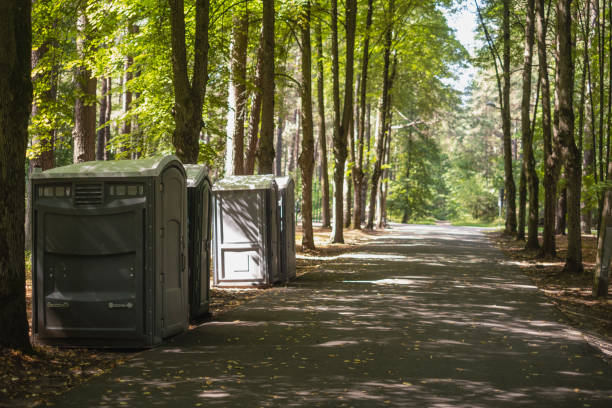 Best Portable restroom trailer rental  in Lake Alfred, FL